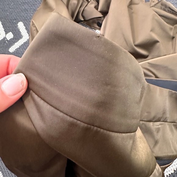 ATHLETA Radiant Jogger‎ | Size 10 - Picture 13 of 13